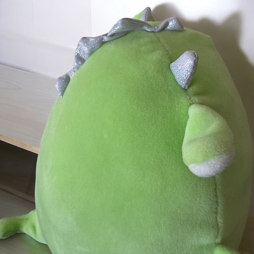 Desmond The Green Dragon Squishmallow - Picture 3 of 4